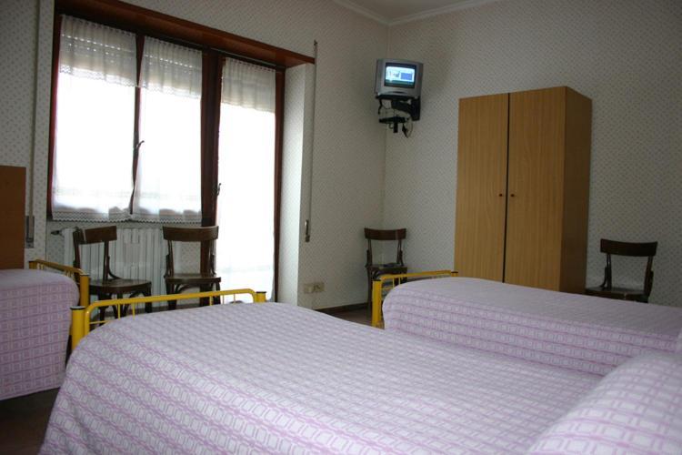Albergo Anna Ciampino Extérieur photo